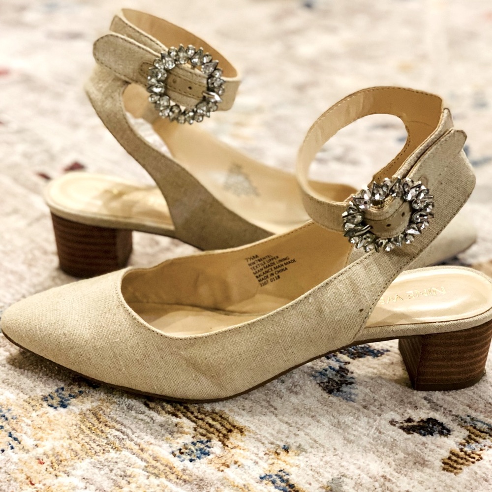 NINE WEST SHOES WITH ORNATE BUCKLE STRAP